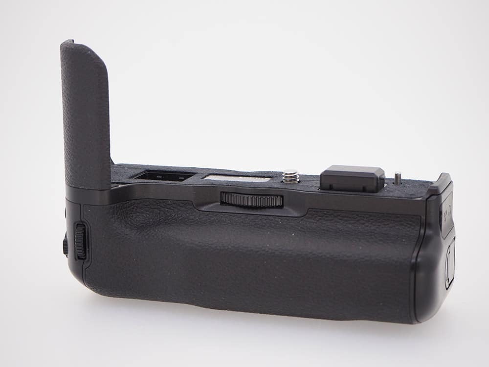 Fujifilm VPB-XT2 Vertical Booster Grip for X-T2 - Image 2