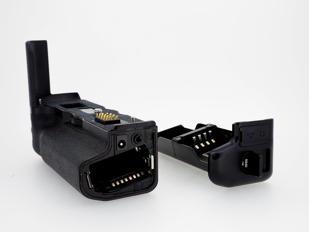 Fujifilm X-T2 Vertical Power Booster Grip - Image 7