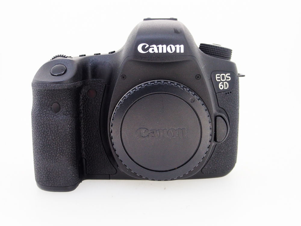 Canon EOS 6D MK1 DSLR Camera Body - Image 2