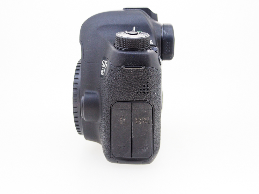 Canon EOS 6D MK1 DSLR Camera Body - Image 3