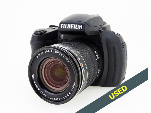 Fujifilm Finepix HS 30 EXR Digital Bridge Camera