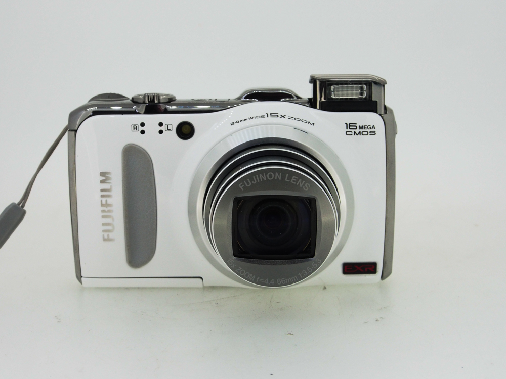 Fujifilm FinePix F600 EXR Digital Compact Camera - Image 4
