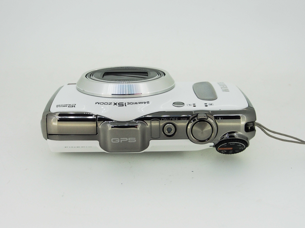 Fujifilm FinePix F600 EXR Digital Compact Camera - Image 8