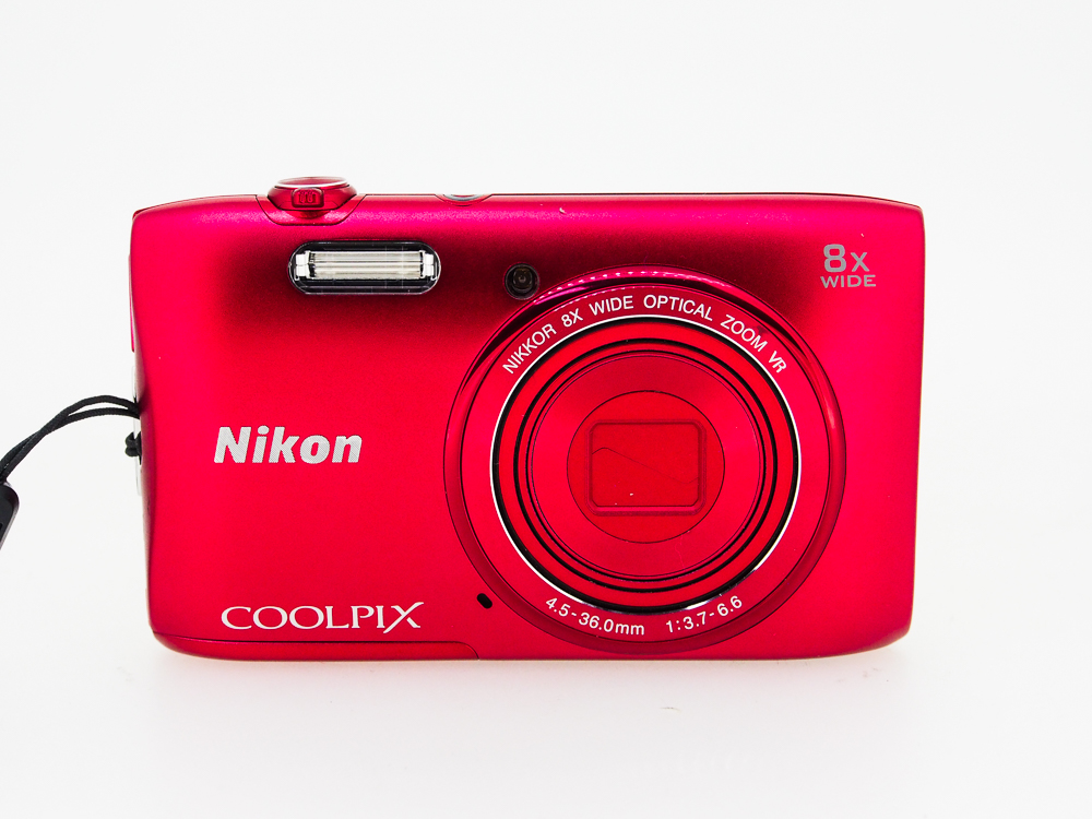 Nikon Coolpix S3600 Compact Digital Camera - Image 2