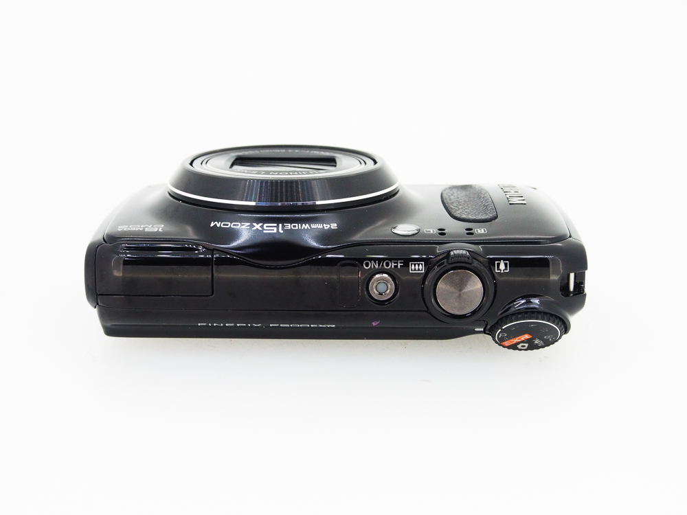 Fujifilm Finepix F500 EXR Digital Camera And Underwater Housing - Image 7