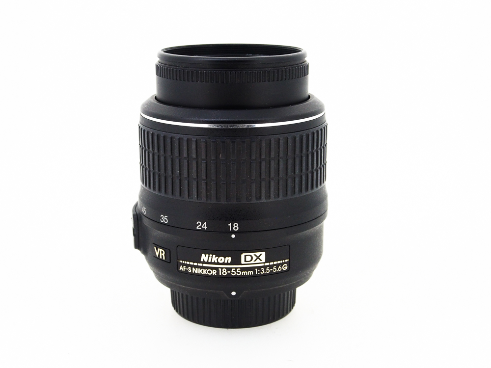 Nikon AF-S DX Nikkor 18-55mm f/3.5-5.6G VR