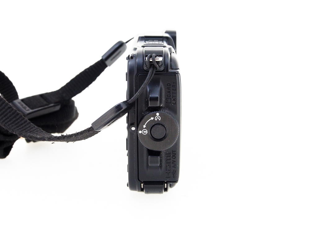 Nikon Coolpix AW100 Compact Digital Camera - Image 4