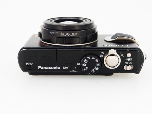 Panasonic LUMIX DMC-LX2 デジタルカメラ ブラック Panasonic Lumix LX2 Digital Compact Camera - Chiswick Camera Centre