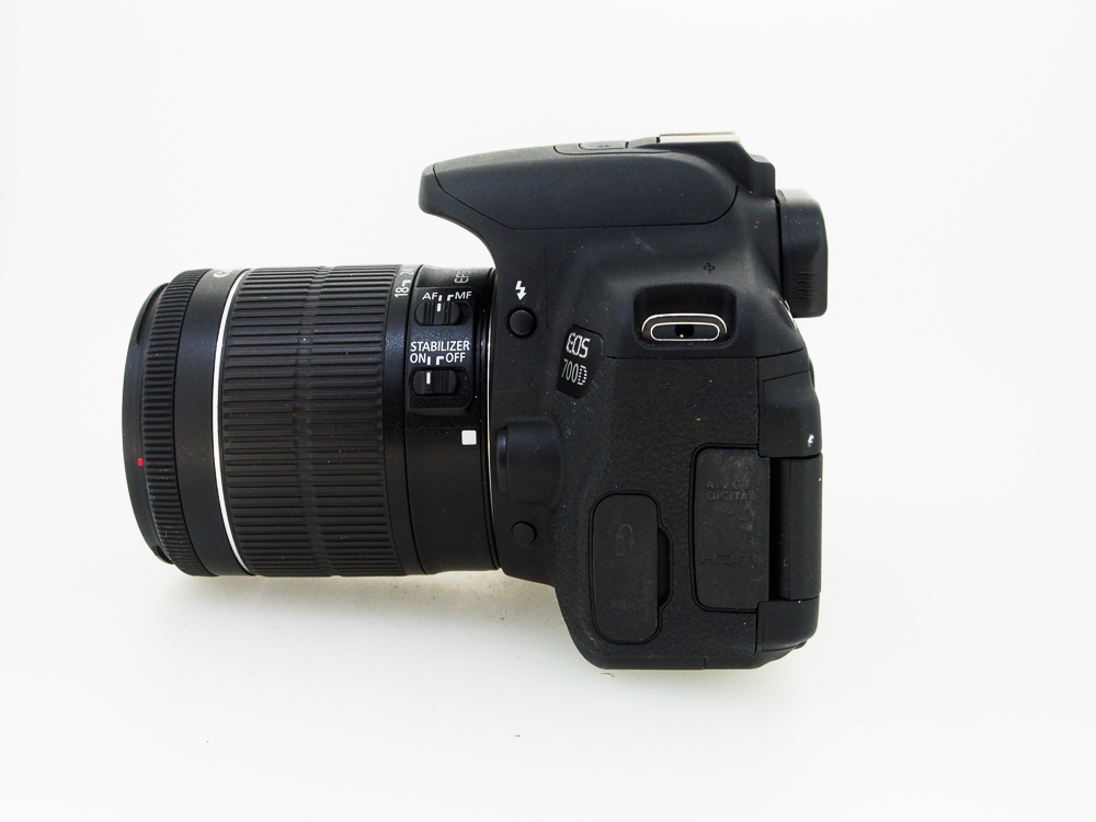 Canon EOS 700D + EF-S 18-55mm F3.5-5.6 IS STM Lens - Image 3