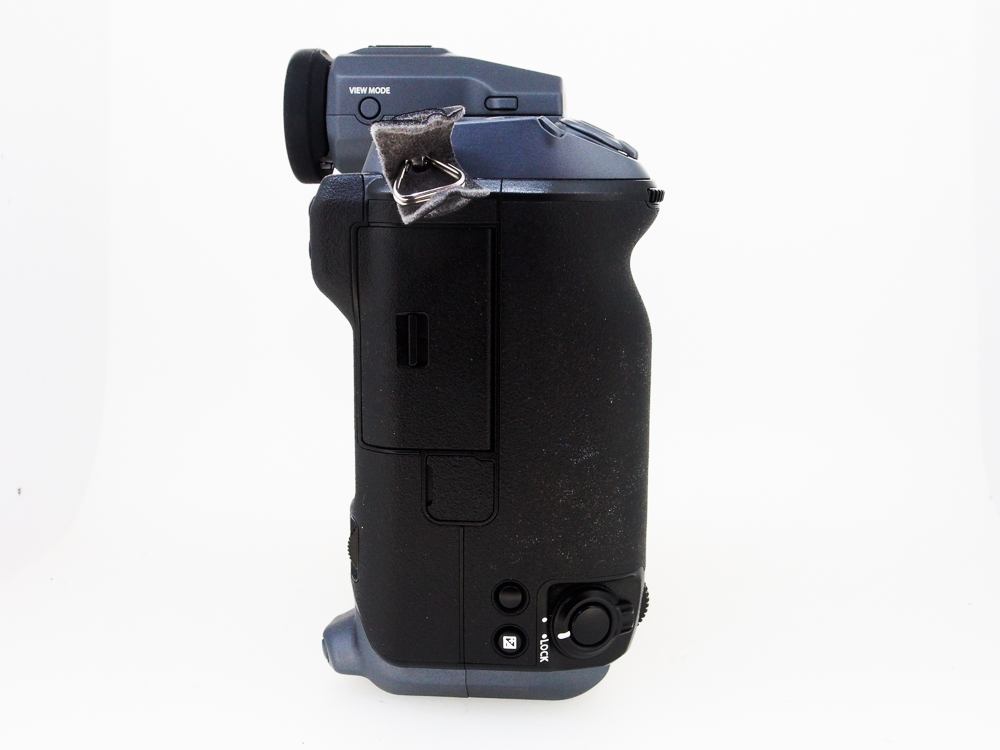 Fujifilm GFX 100 MK1 Medium Format Body - Shutter Count 35 - Image 5