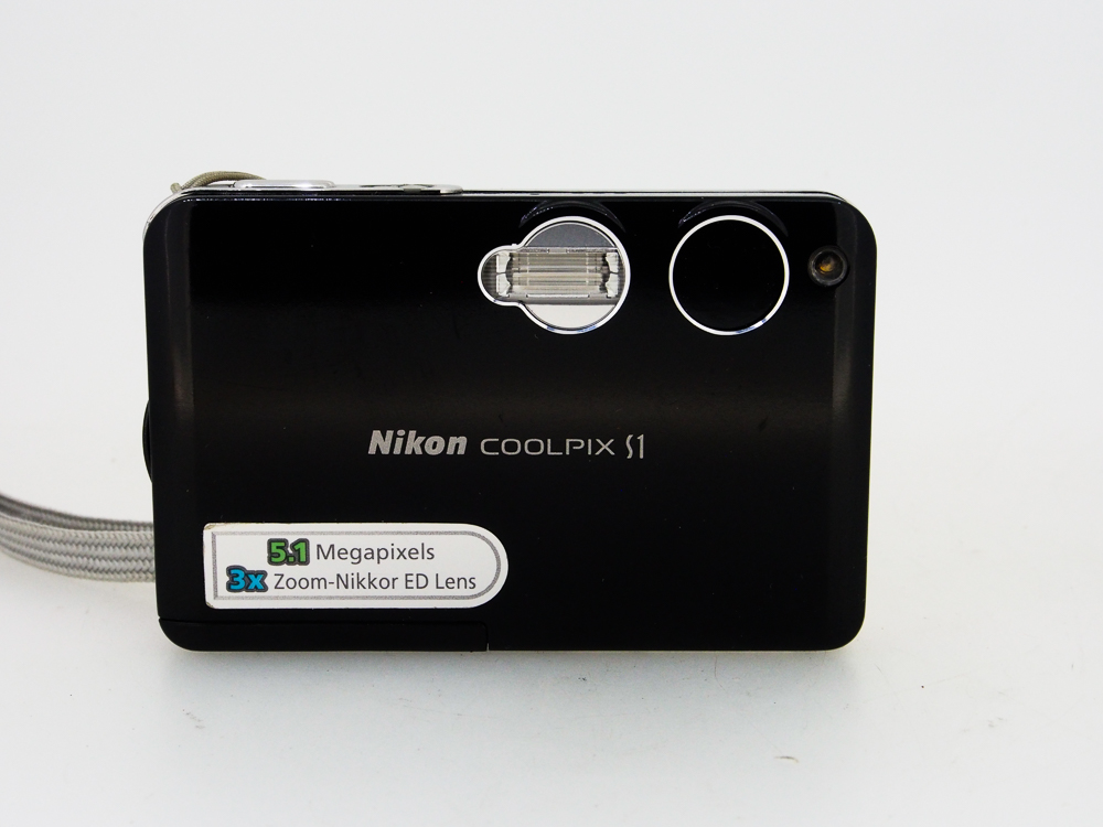 Nikon Coolpix S1 Compact Digital Camera - Image 8