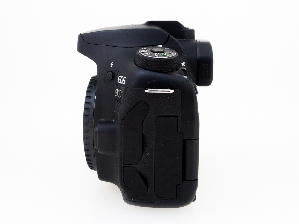 Canon EOS 90D Digital SLR Body - Image 2