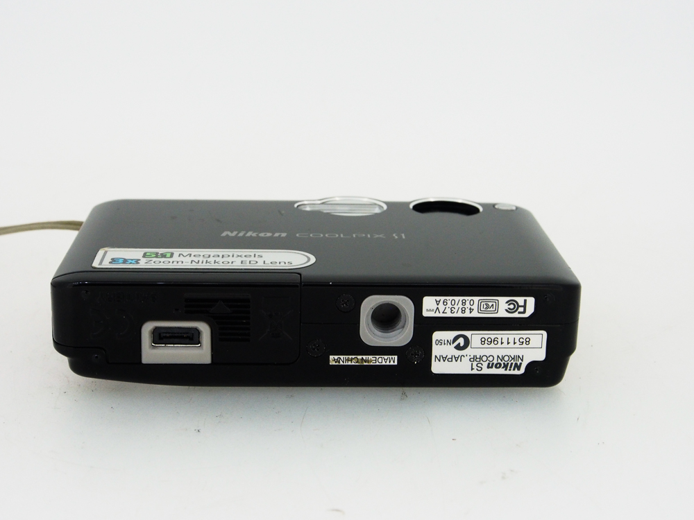Nikon Coolpix S1 Compact Digital Camera - Image 7