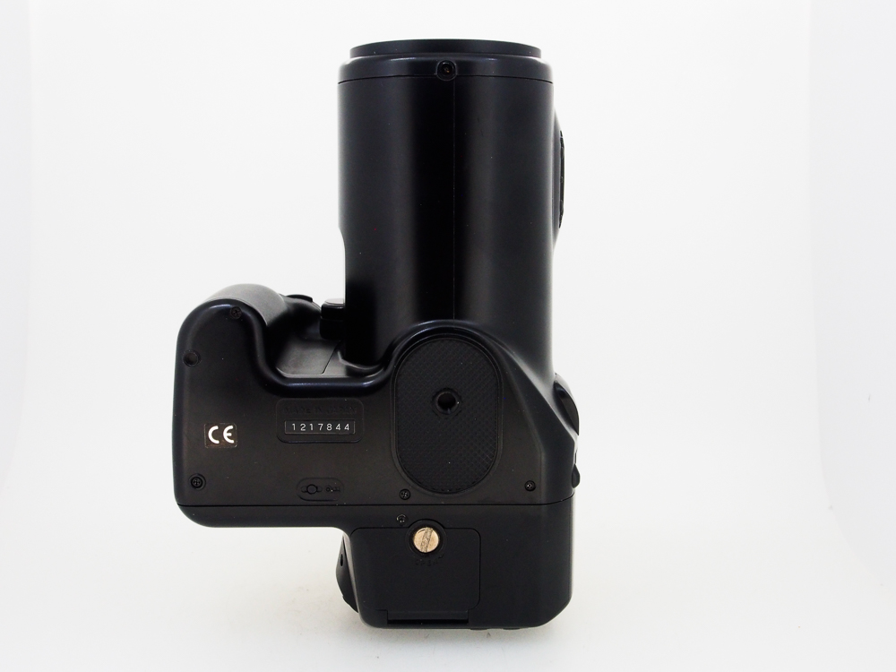 Olympus IS 3000 35mm Film Camera - Image 7
