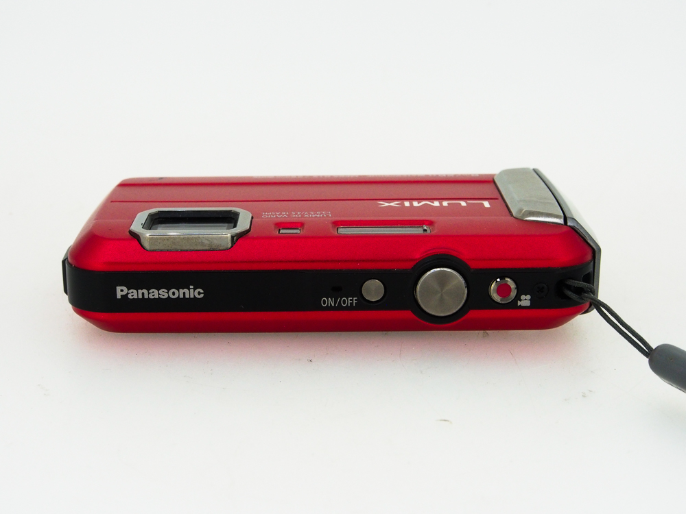 Panasonic Lumix DMC-FT30 Compact Digital Underwater Camera - Image 6