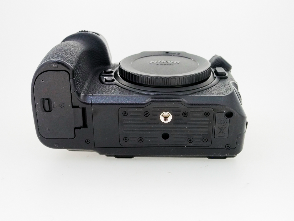 Nikon Z8 Digital Camera Body - Shutter Count 5,174 - Image 8