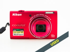 Nikon CoolPix S6200 Compact Digital Camera