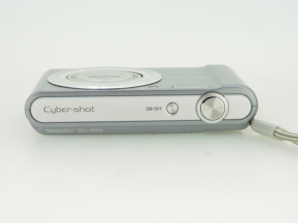 Sony CyberShot W810 Compact Digital Camera - Image 6