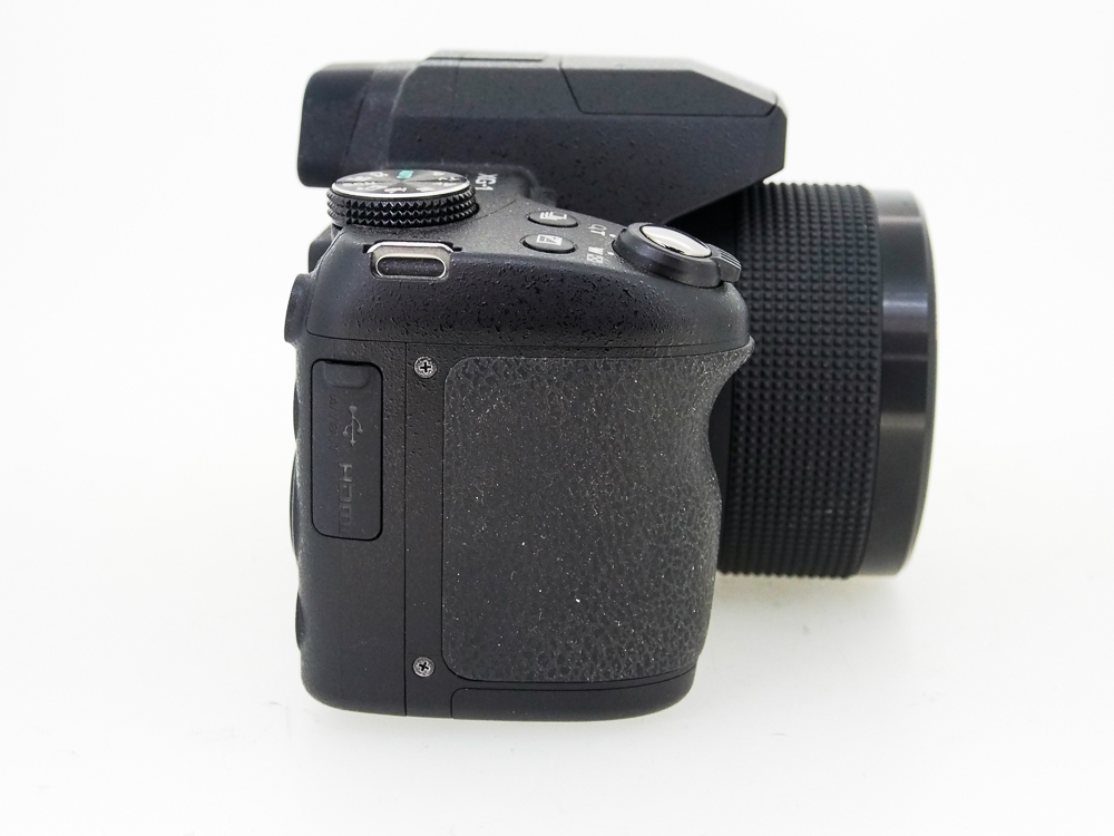 Pentax XG-1 Compact Bridge Camera - Image 5