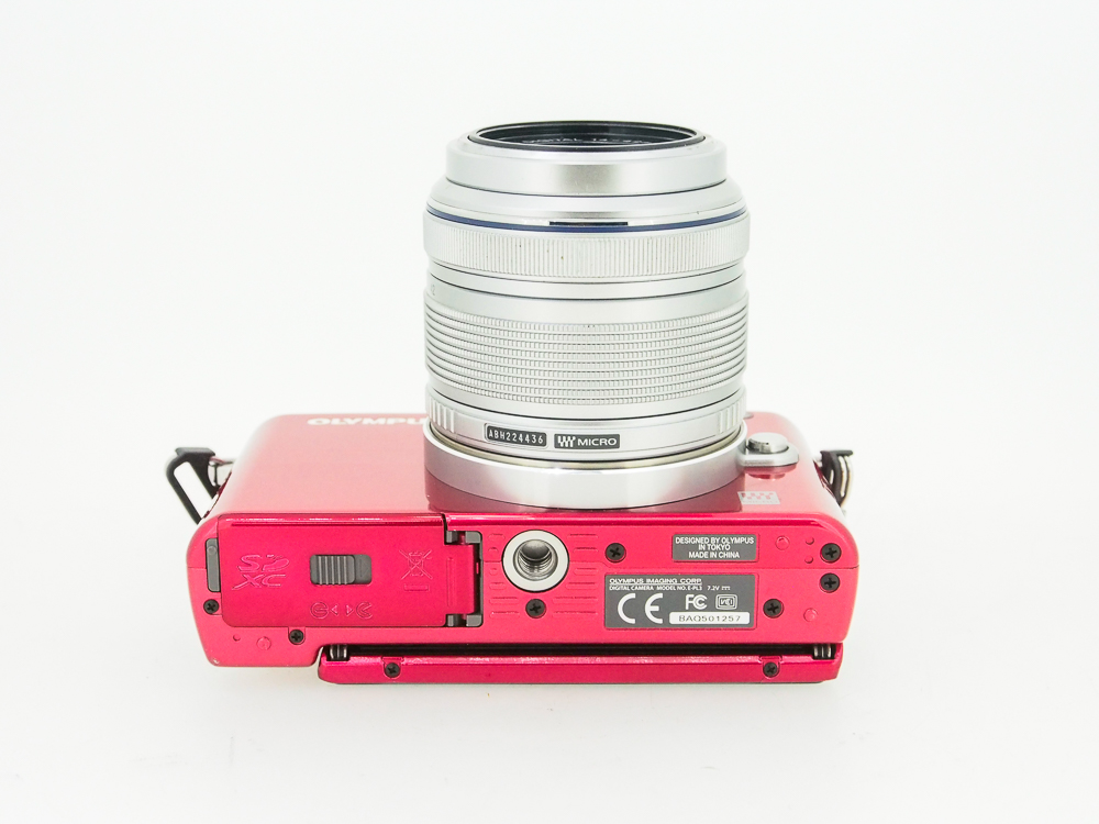 Olympus Pen Lite E-PL3 + 14-42mm F3.5-5.6 ll R Lens - Image 8